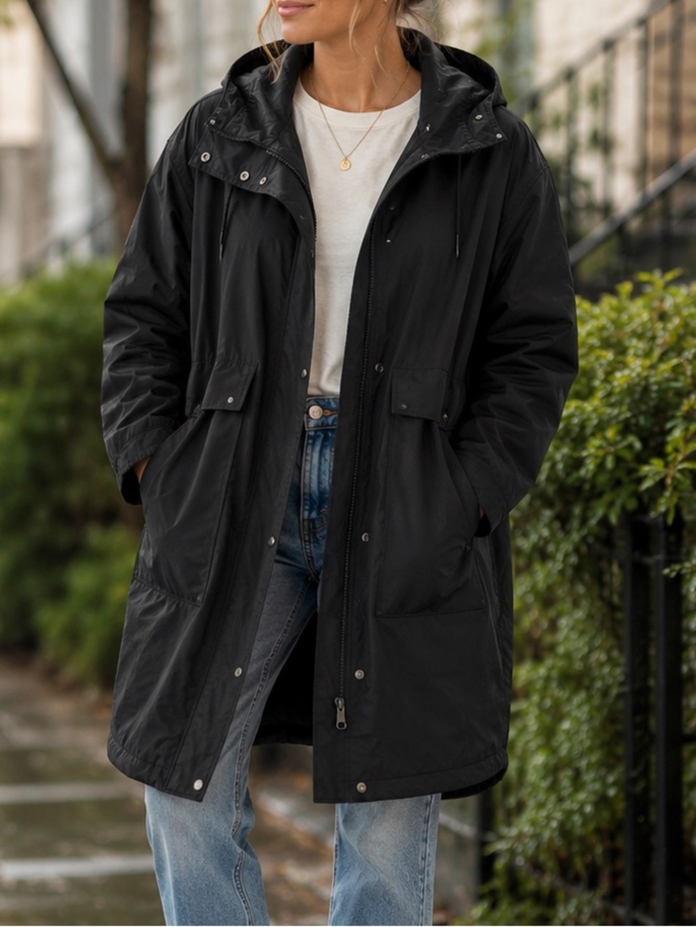 Everlane ReNew Long Anorak Black Hooded Rain Jacket Coat Women’s Small Oversized